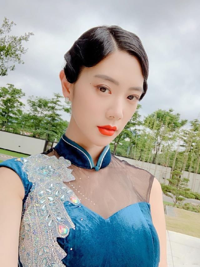 成人视频 热门3